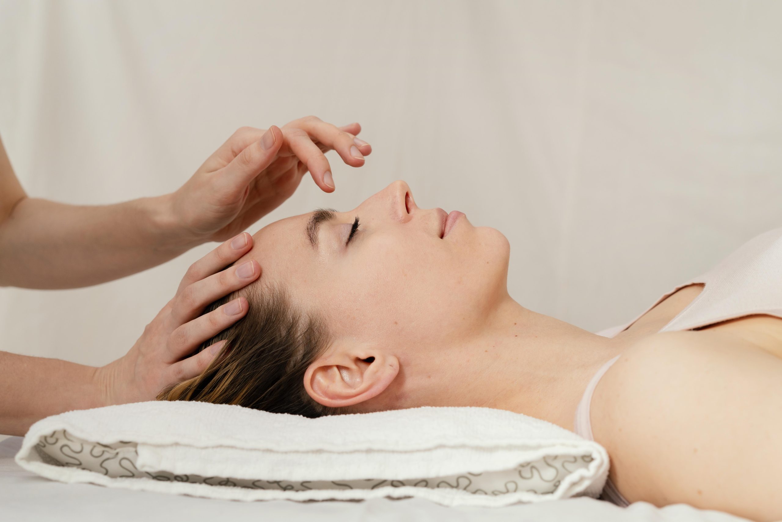 Lee más sobre el artículo Masajes de Relajación: ¿Cuál es el Ideal para Ti?
